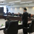 観光事業者や学識経験者を委員とする旅行産業研究会の初会合（9月30日、国土交通省で）