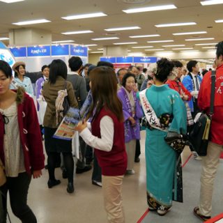 昨年の旅フェア日本。9万人を超える来場者があった