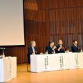 パネル討論では東北復興に向け熱い思いが語られた