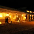 幻想的な雰囲気の「月山志津温泉雪旅籠の灯り」