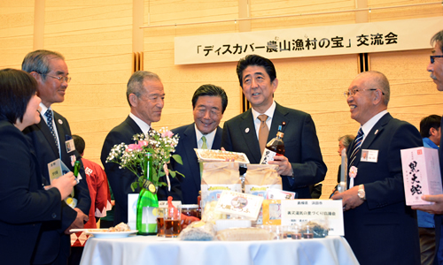 安倍首相も出席して首相官邸で開かれた交流会(写真提供・農林水産省)