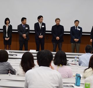 学会会員ら7氏によるシンポジウム