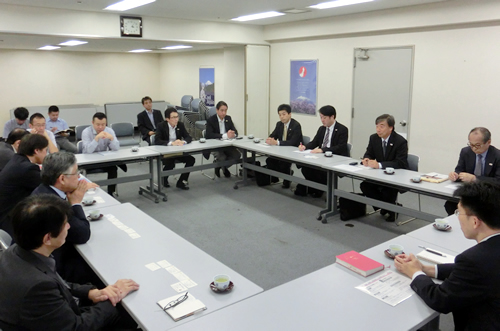日本旅館協会とJNTOの意見交換会（東京都千代田区のJNTO会議室で）