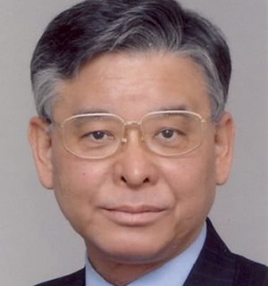 松山良一氏