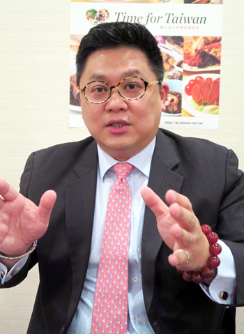 台湾交通部観光局副局長 劉 喜臨氏
